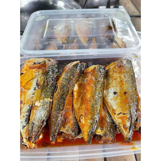 🐟ปลาทูซาเตี๊ยะหรือปลาทูต้มหวาน🐟ปลาทูแม่กลองแท้100%1กล่อง8ตัวใหญ่ๆนำ้หนัก450กรัม+ชาวประมงทำเองส่งตรงจากทะเลแน่นอน