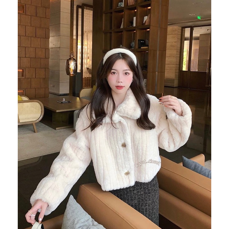 New Loosie Jacket แจ็คเก็ตขนมุ้งมิ้งทรงโอเวอร์ไซส์ มีสินพร้อมส่งค่ะ