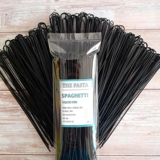 เส้นสปาเก็ตตี้หมึกดำ (เส้นยาวพิเศษ) SPAGHETTI SQUID INK ขนาด 100 กรัม เส้นดำ เส้นพาสต้า เส้นก๋วยเตี๋ยว อาหารอิตาเลี่ยน