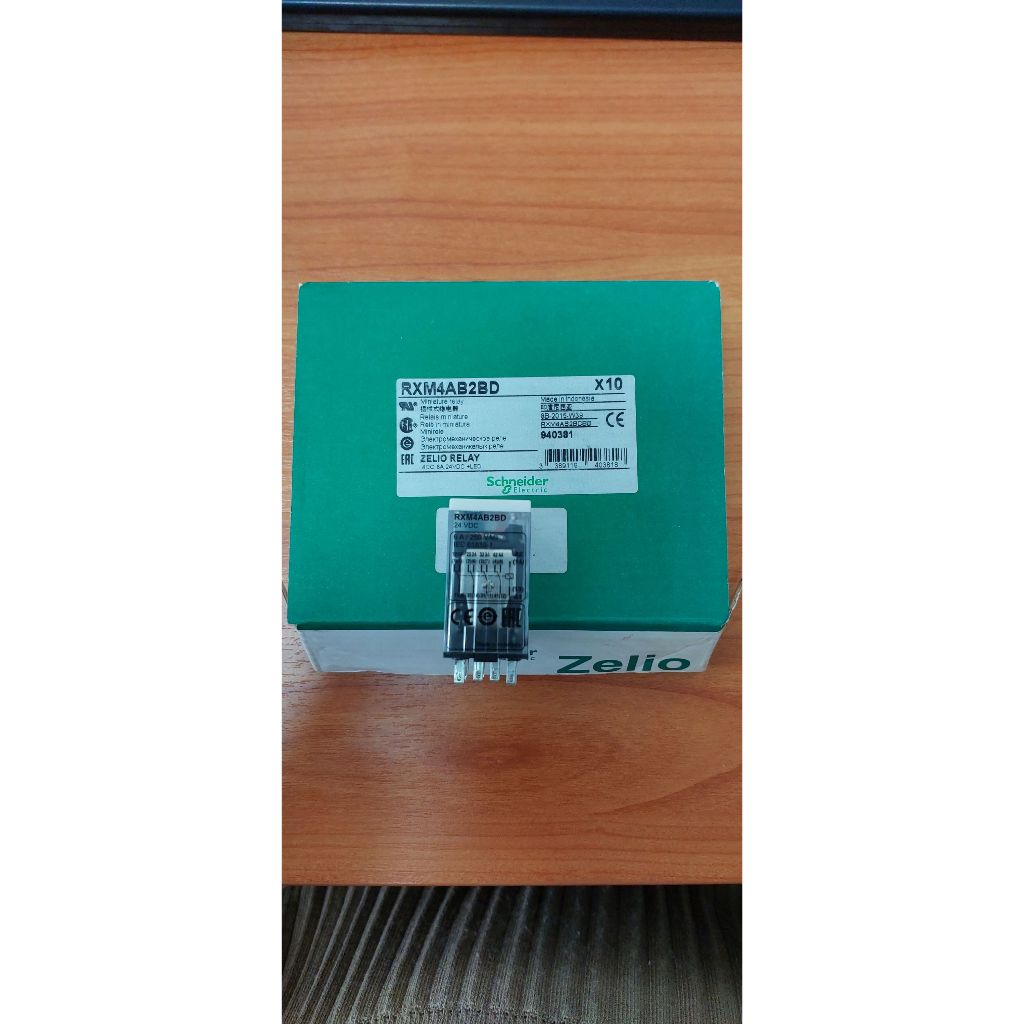 SCHNEIDER ELECTRIC RXM4AB2BD RELAY 24VDC (ราคาต่อ1ชิ้น)    ***สามารถออกใบกำกับภาษียอด500บาทขึ้นไปค่ะ