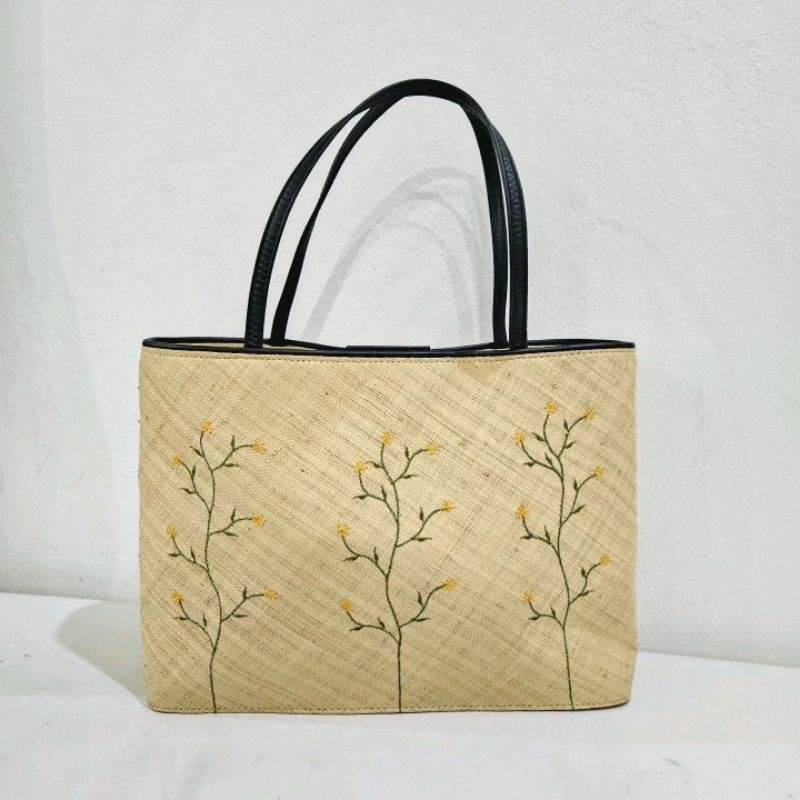 ■BRAND :LAPAZ BLANCA