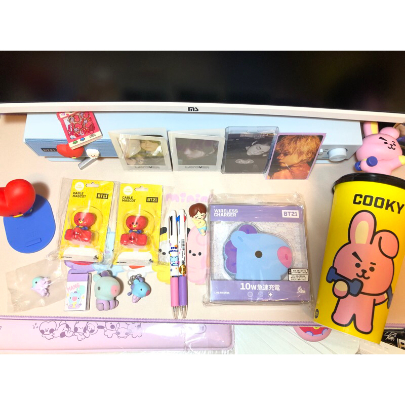 ตุ๊กตา แก้วน้ำ พวงกุญแจ ที่ชาร์จ ปากกา สินค้า bts bt21 tinytan *ของแท้* (มือ1มือ2)