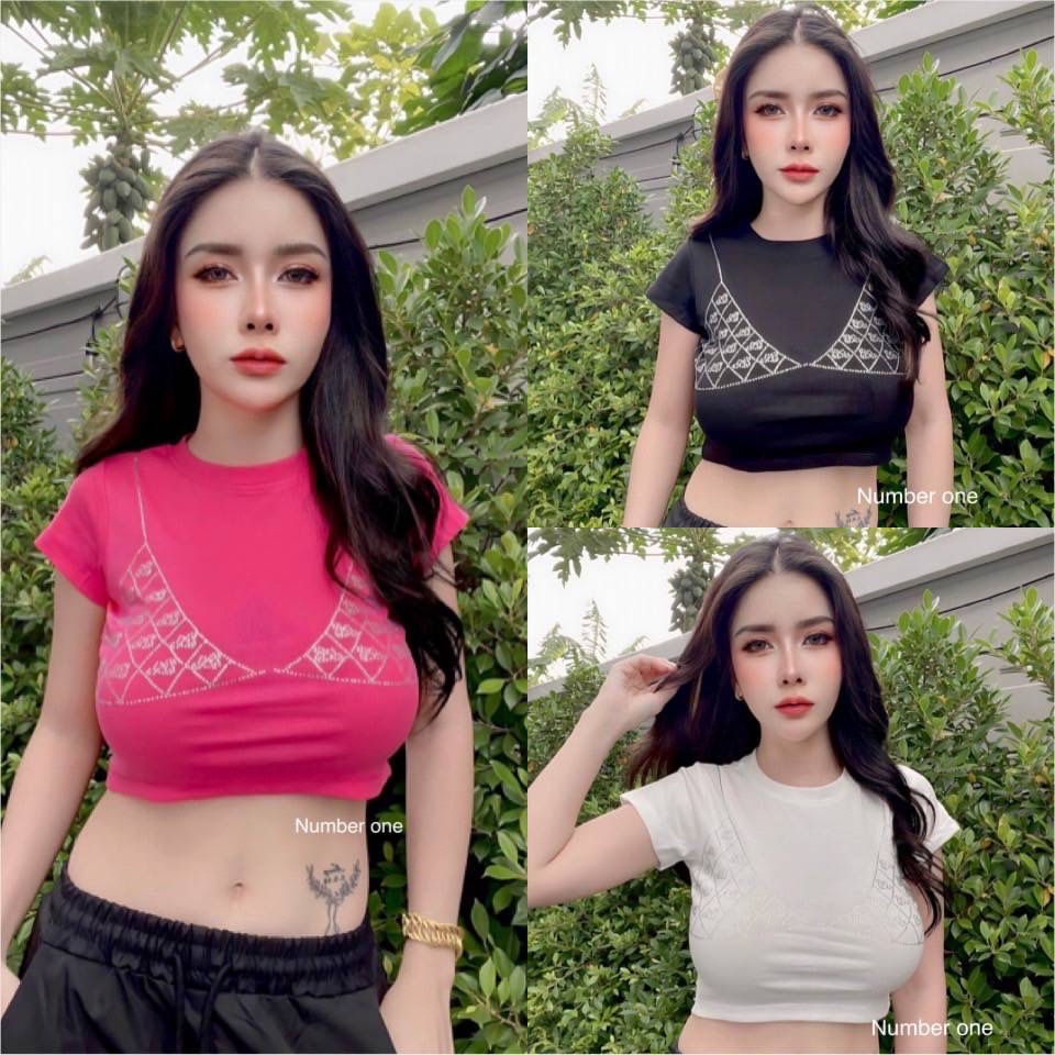 เสื้อยืดครอป ใส่แล้วเข้ารูป ผ้านิ่มยืดใส่สบาย สวยเซกซี่