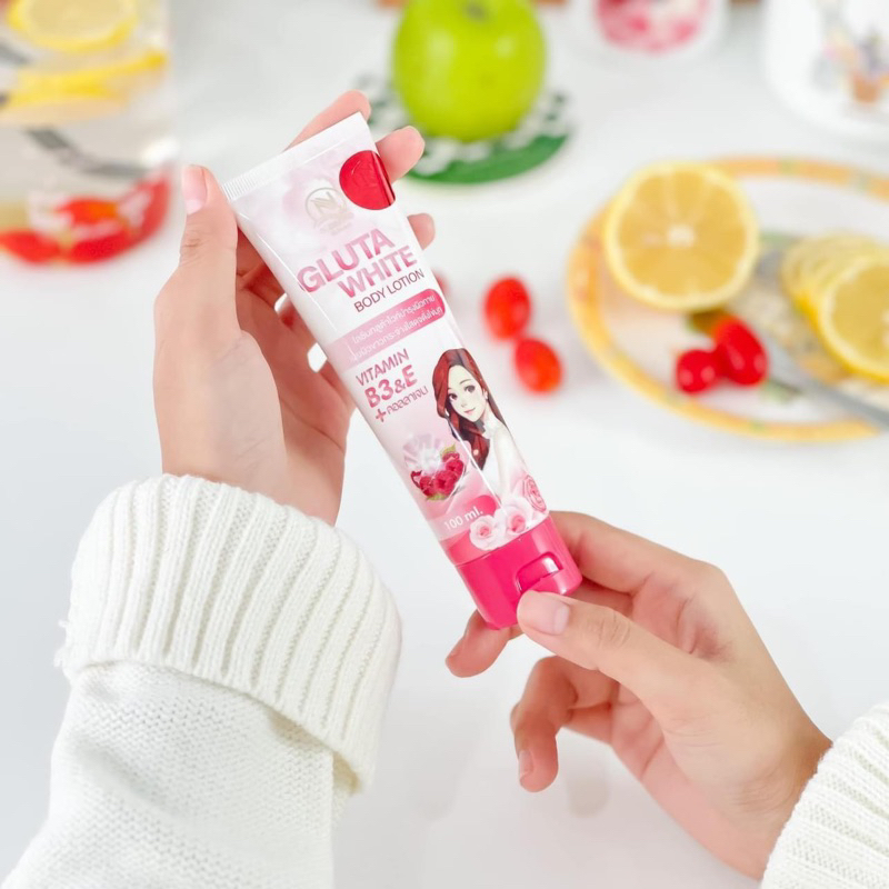 สูตรใหม่ โลชั่นกลูต้าไวท์ แบบหลอด gluta white