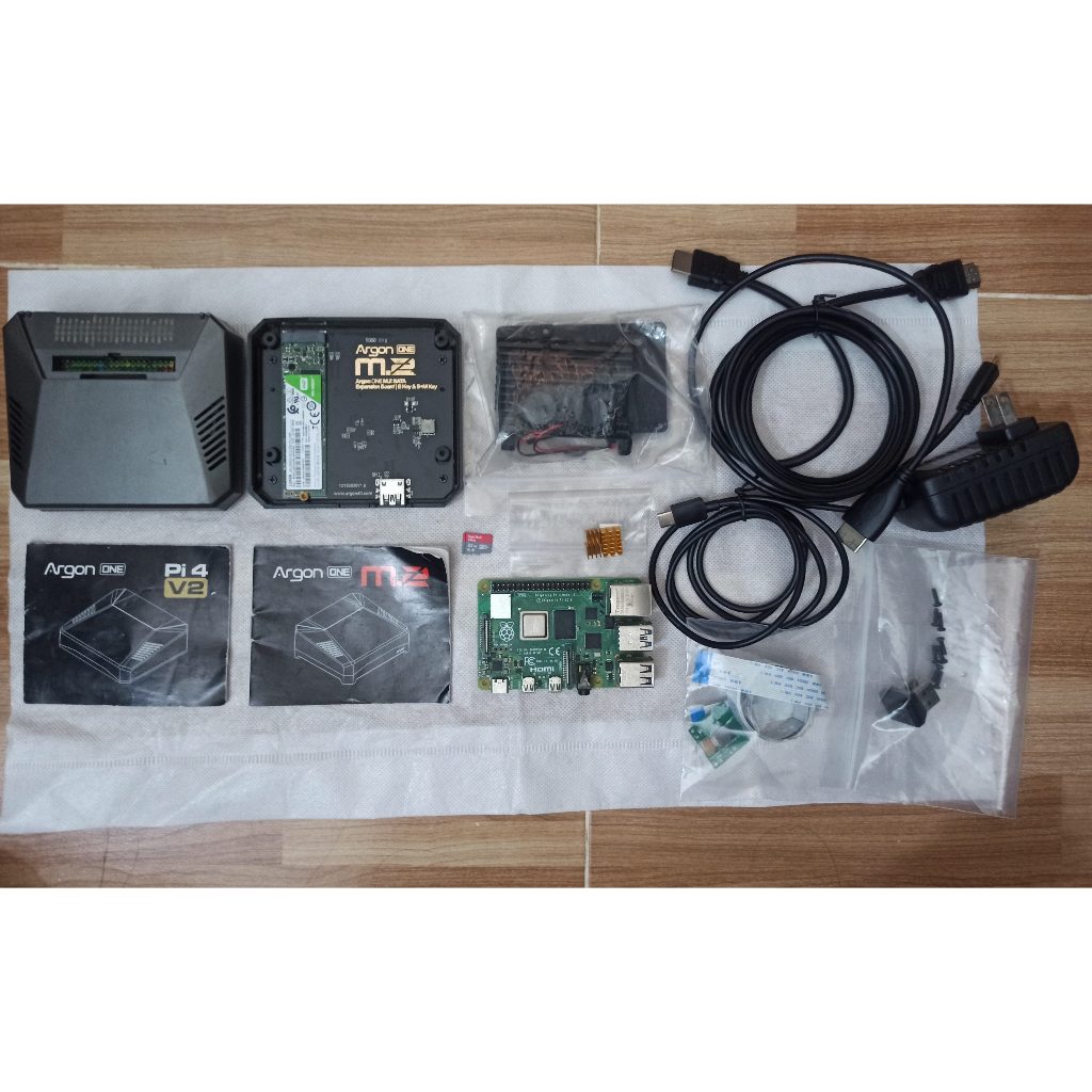 Raspberry Pi 4 Model B 8GB พร้อมอุปกรณ์ (สินค้ามือสอง)