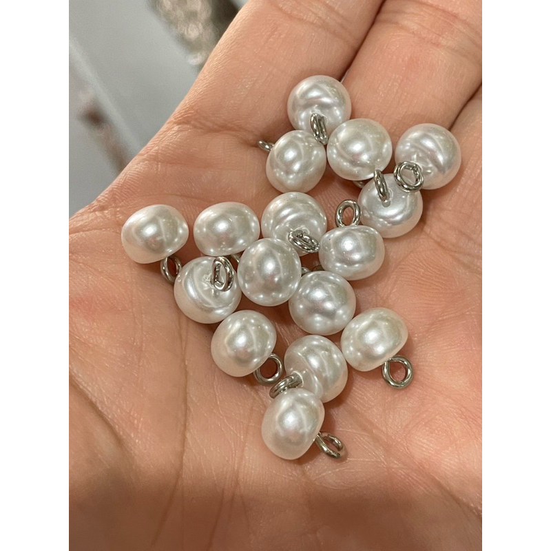 กระดุมมุกญี่ปุ่น กระดุมมุกกลม สีขาว ขนาด10มิล เนื้อดี สีสวย ส่งไว ห่อ12ชิ้น