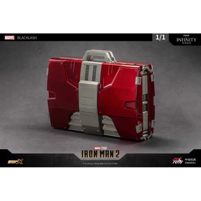 ZD Toys 1/1 Iron Man MK5 Suitcase With 1/10 MK5 &amp; Whiplash Action Figure 18 cm