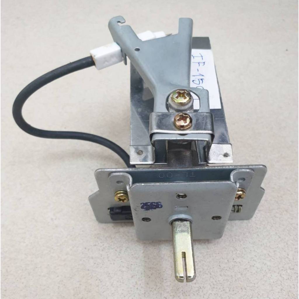 เมืองนนท์แก๊ส สปาร์ค เตาปิ้ง ย่าง ของ Thai Flower รุ่น IF-1599