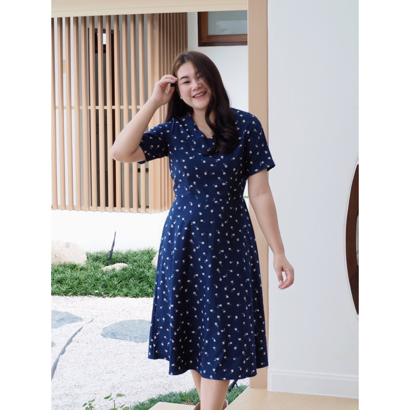 Classic Dress- เดรสสีกรม ยาว 42” รหัส 719