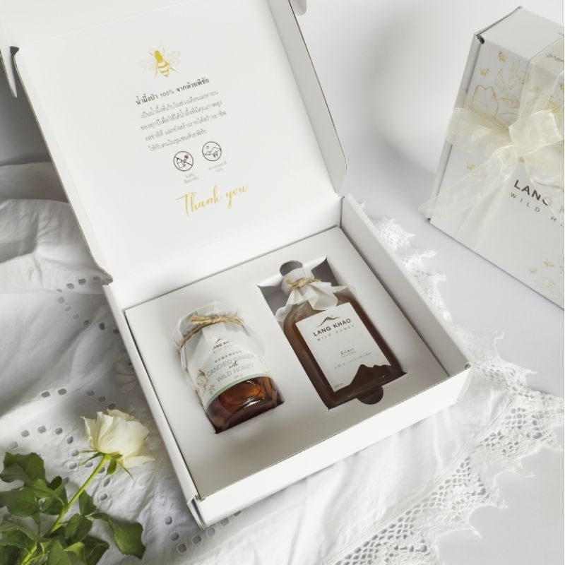 New year gift set ของขวัญปีใหม่ ของรับไหว้ น้ำผึ้งป่า 200 ml. + ขิงเชื่อมน้ำผึ้ง 300 g.