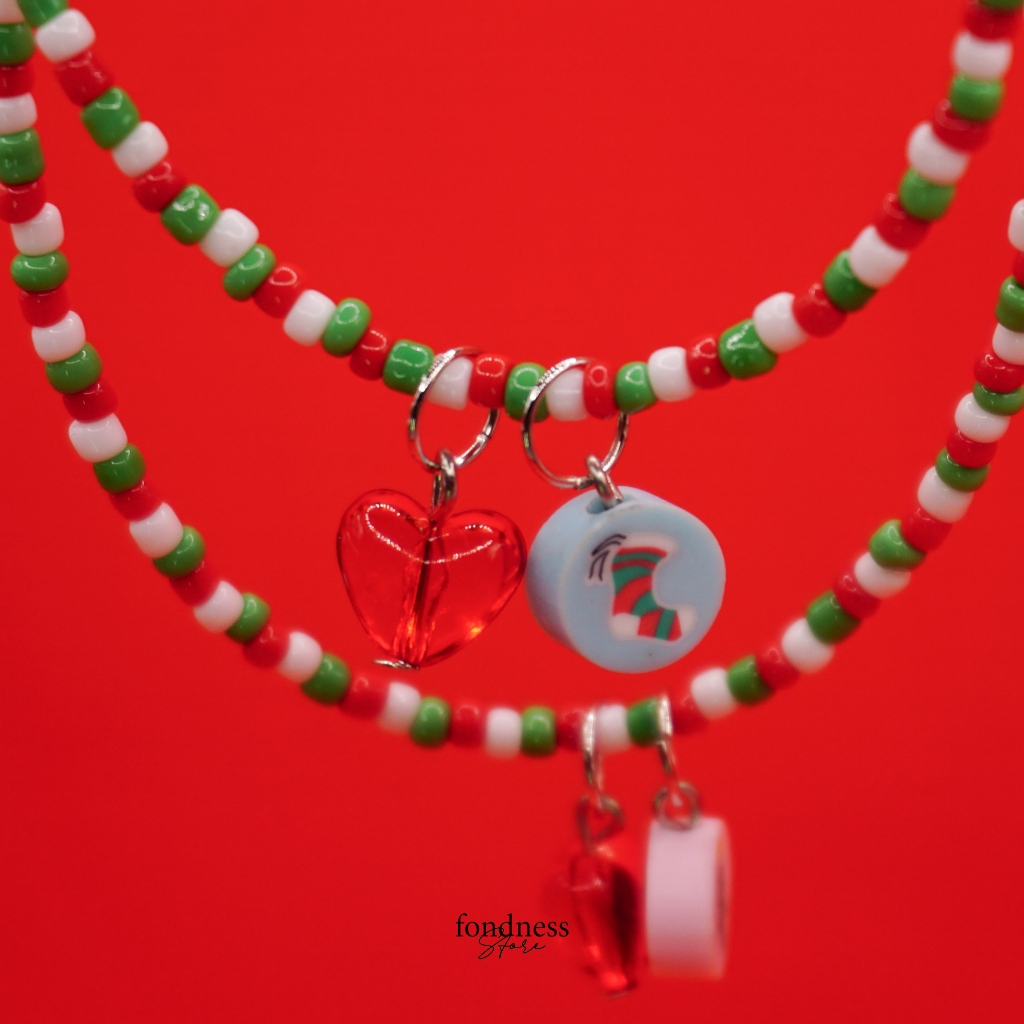 สร้อยคอลูกปัด คริสต์มาส Christmas พร้อมจี้ 2 ชิ้น [Fondness Store]