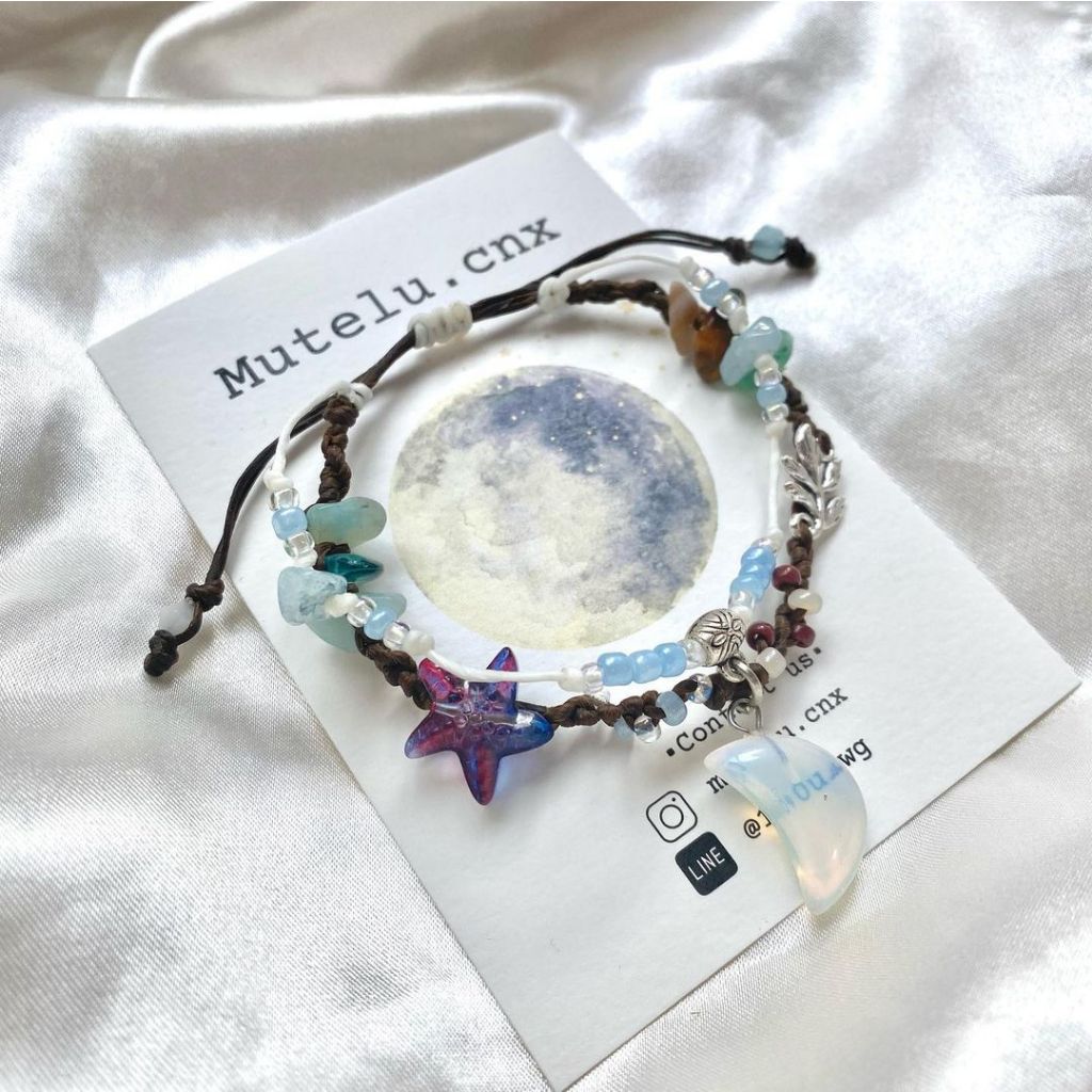 กำไลข้อมือเชือกถัก handmade (moon sky sea mountain)