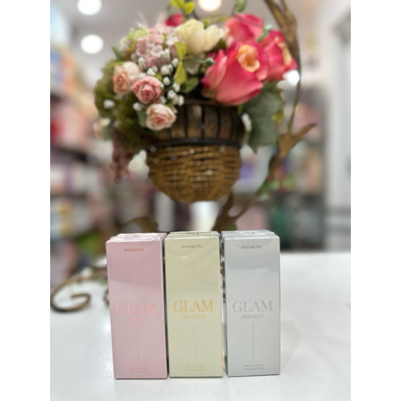 Madame fin น้ำหอม Glam mini 15 ml.
