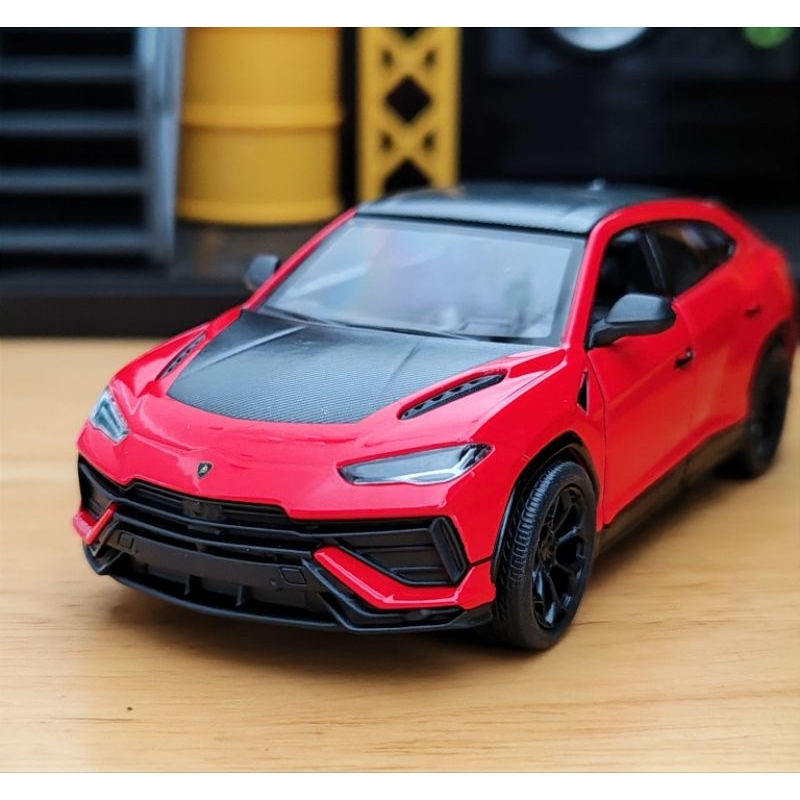 โมเดลรถเหล็ก L. Urus Performante Scale 1:40 รถสปอร์ต มีลาน ไม่มีกล่อง