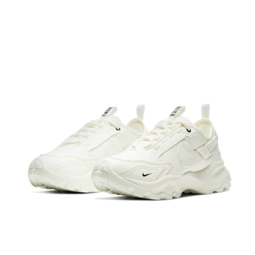 Nike TC 7900 Retro athleisure shoes in white for men and women