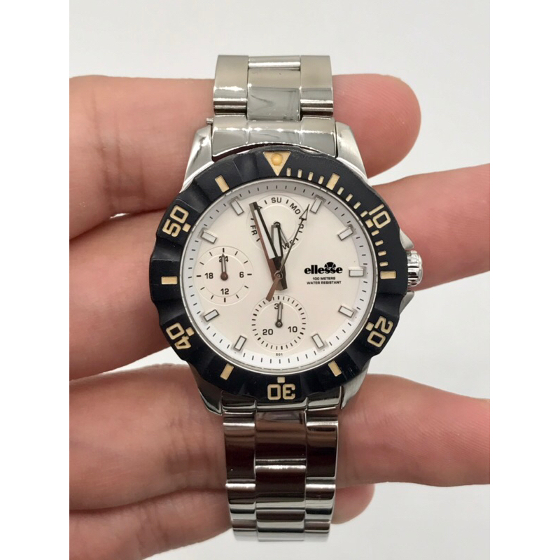 ขาย นาฬิกาผู้หญิง ellesse