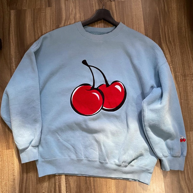 Kirsh sweater 🍒 แท้💯