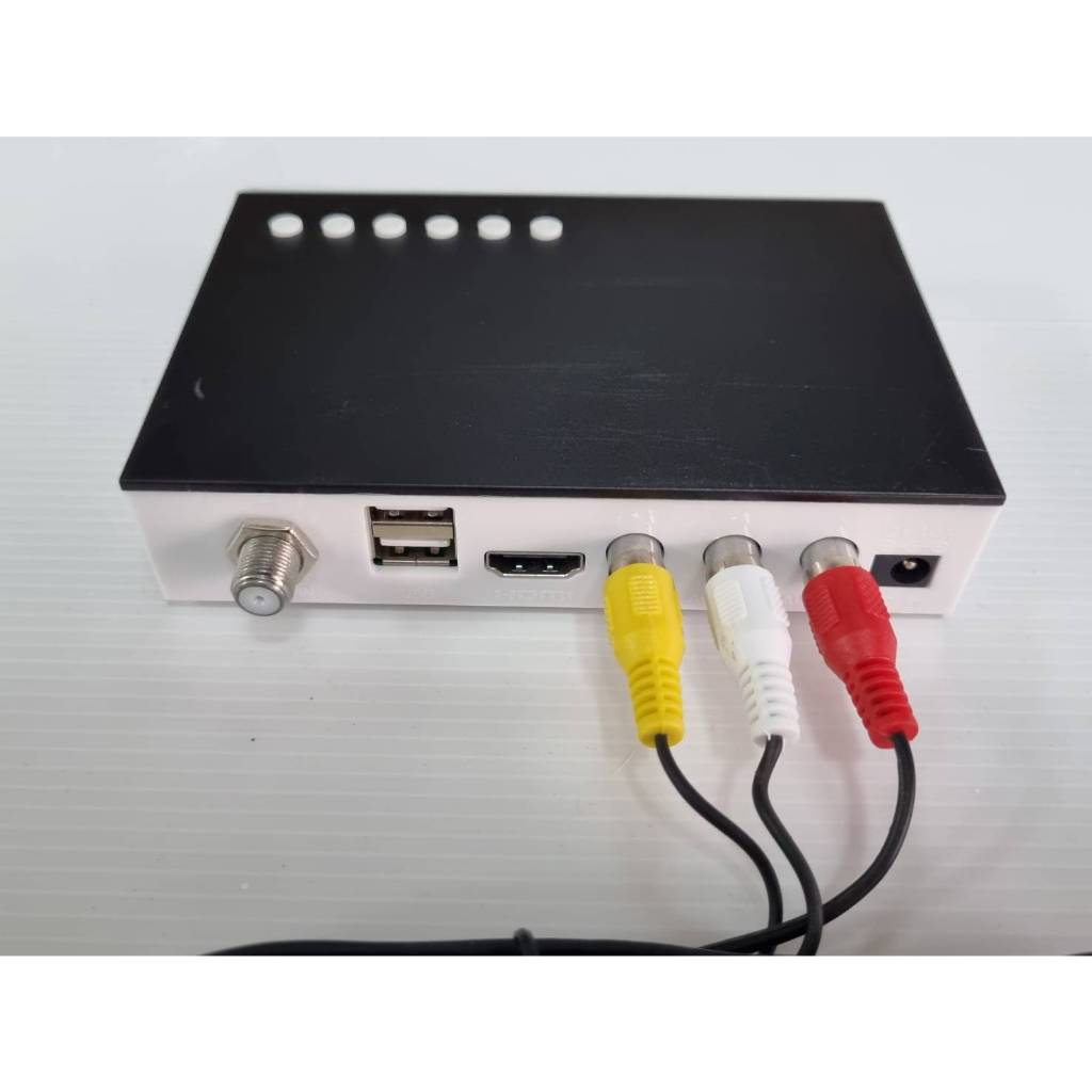 สาย AV 3ออก3 (ขาว/แดง/เหลือง) ใช้ต่อสัญญาณภาพเเละเสียง