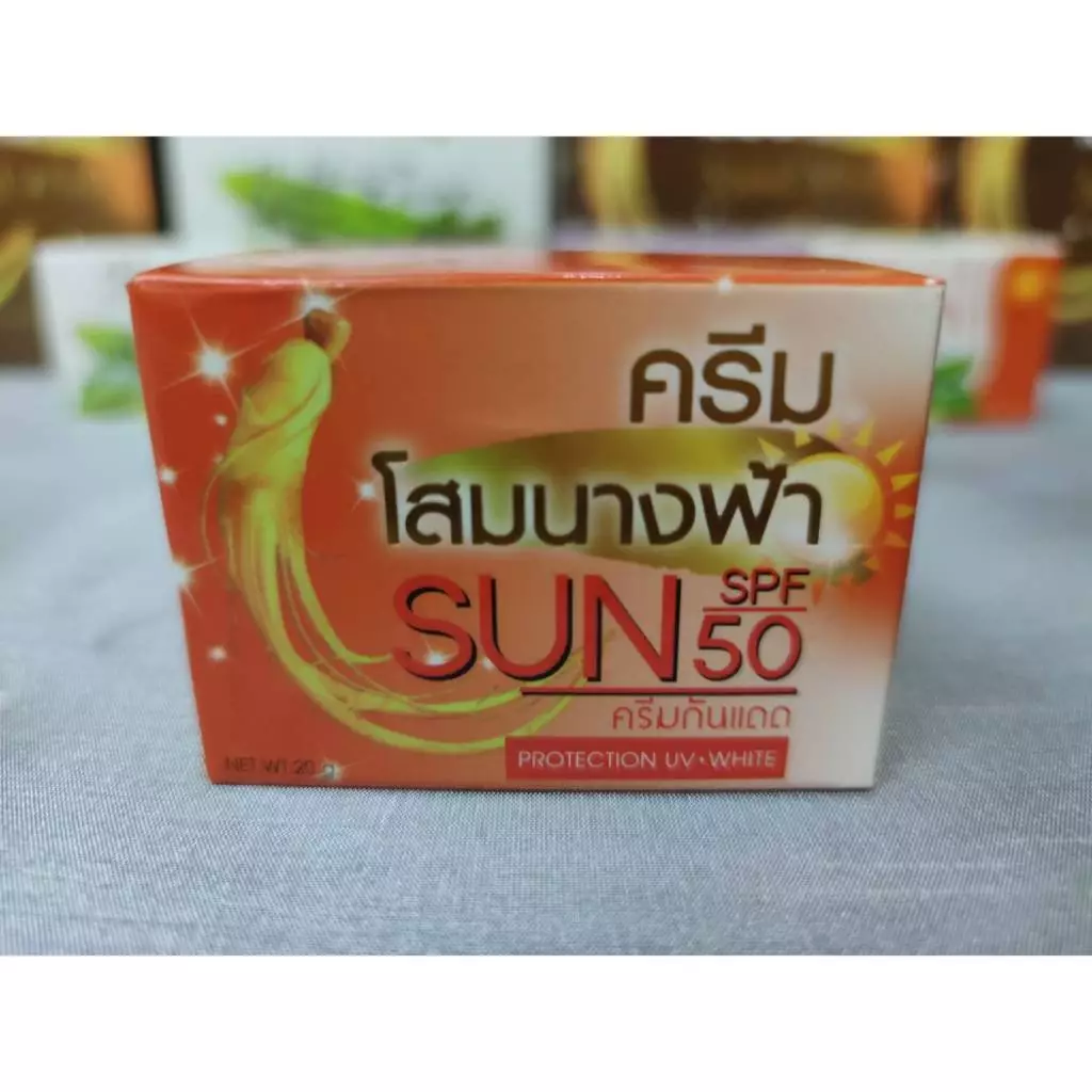 โสมนางฟ้า โสมกันแดด ค่าส่งถูก Sun SPF 50 ครีมกันแดด โสมนางฟ้า Premium Ginseng Protection UV-White