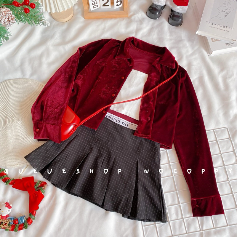 Qshop♡ เสื้อคลุมคาร์ดิแกน สีแดง ผ้ากำมะหยี่ ( ได้เฉพาะเสื้อเชิ้ตแขนยาว )