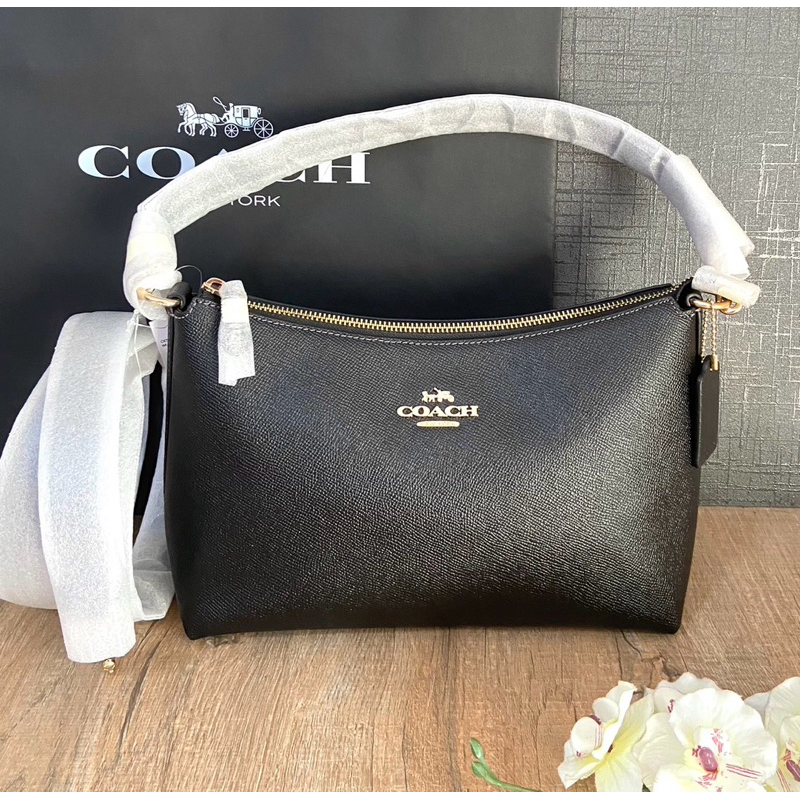 [ของแท้ผ่อนได้]Clara Shoulder Bag Style No. CE584