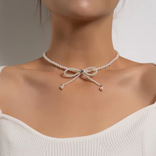 พร้อมส่ง🎀สร้อยไข่มุกตรงกลางโบว์ ดีไซน์เพชร น่ารักมาก