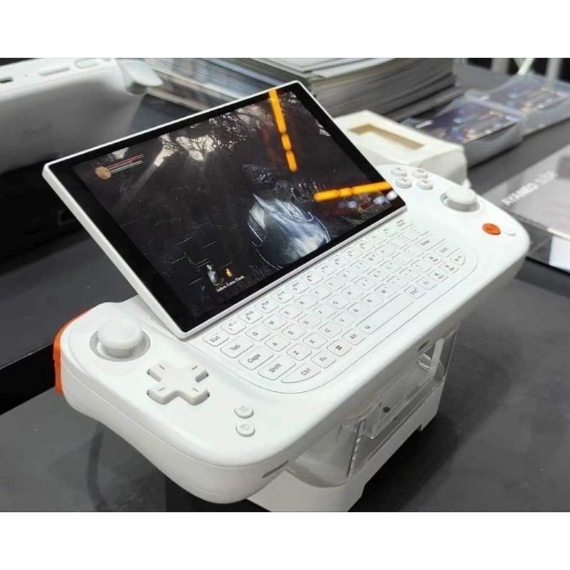 [พรีออเดอร์] 𝐀𝐘𝐀𝐍𝐄𝐎 𝐒𝐋𝐈𝐃𝐄 𝐀𝐌𝐃 𝟕𝟖𝟒𝟎𝐔 เครื่องเล่นเกมพกพา ขนาดหน้าจอ 𝟔“ นิ้ว