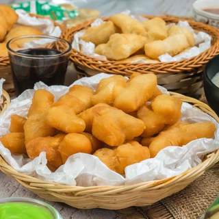 ปาท่องโก๋ตัวเล็กกึ่งสำเร็จรูปพร้อมทอด (บังอีโก๋เล็ก สิงห์บุรี)