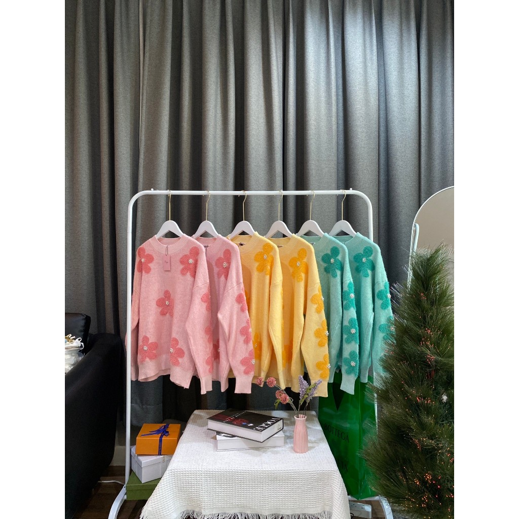 20sep.story Daisy sweater 🌼🌼🌼 (เสื้อสเวตเตอร์ไหมพรมพรีเมี่ยม) พร้อมส่ง
