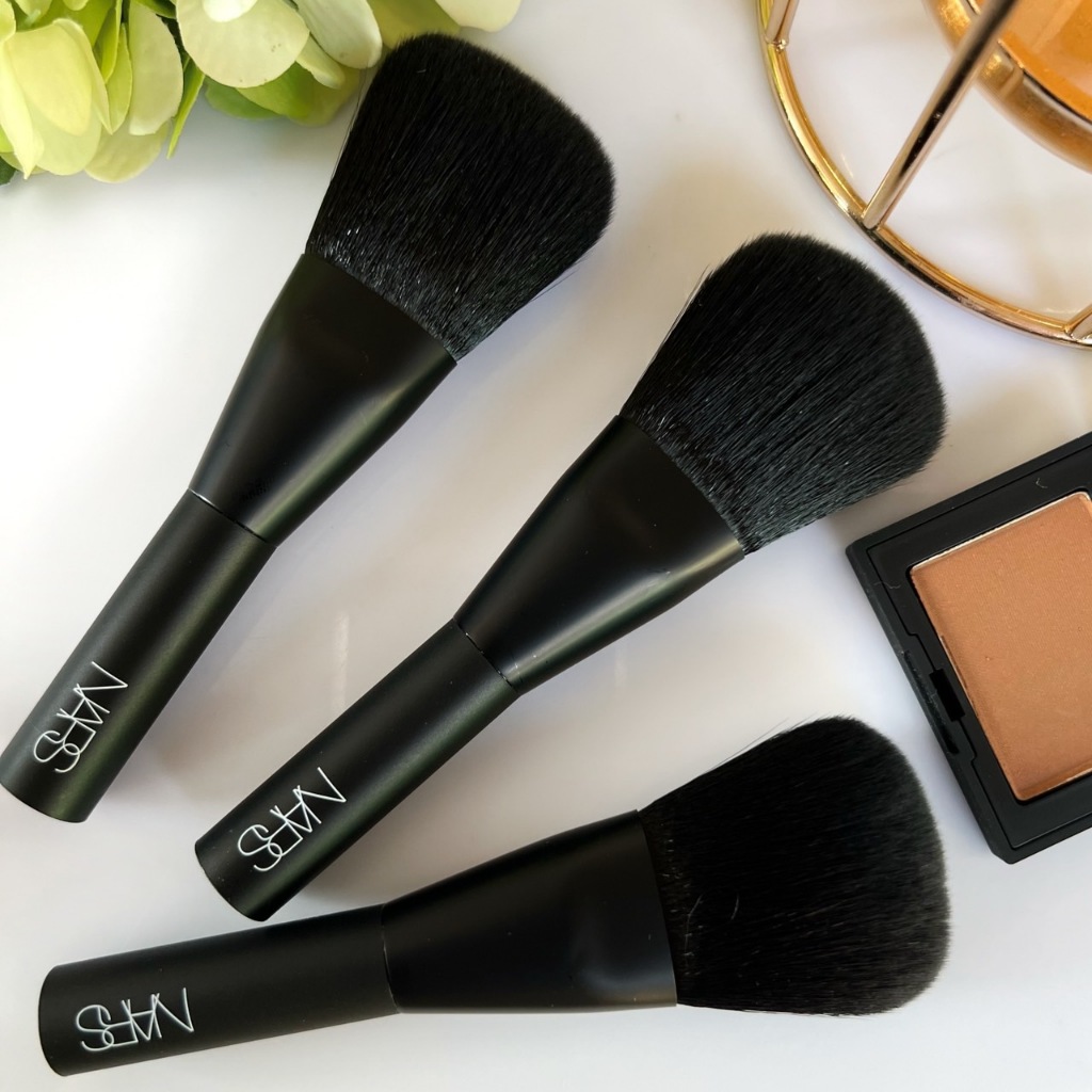 💚 แปรงนุ่มปัดง่าย 💚  Nars Powder Brush  แปรงปัดแป้ง - ปัดแก้ม  ของแท้ 100%