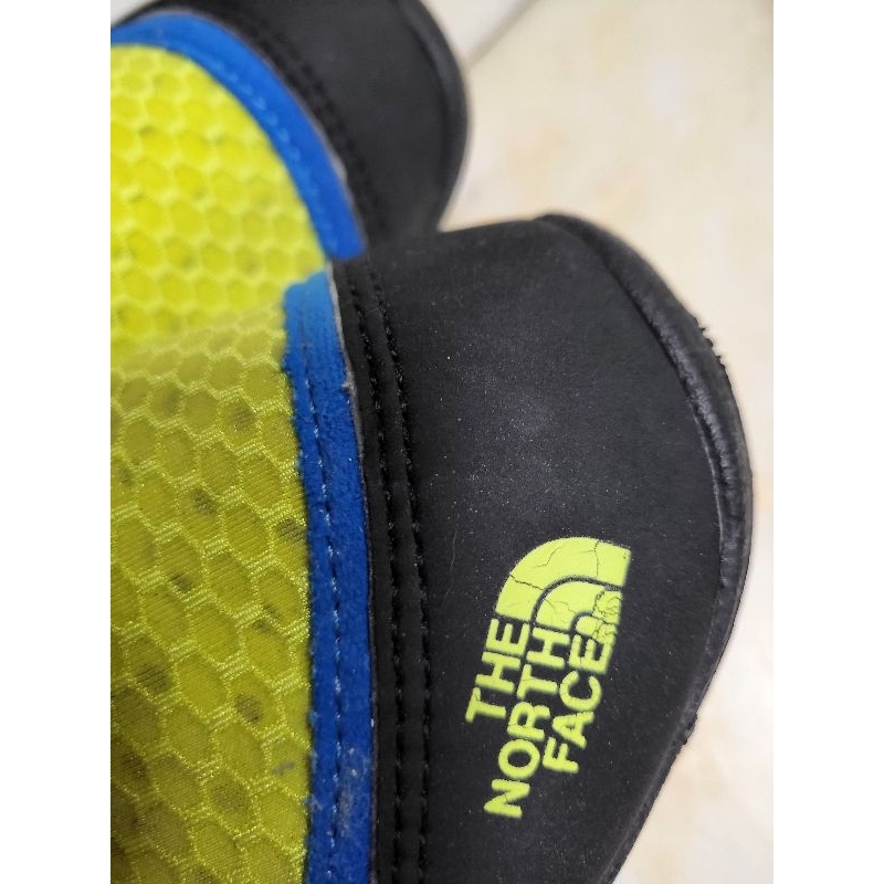 รองเท้า กีฬาทางน้ำ The North Face  ทางบก และทางน้ำ