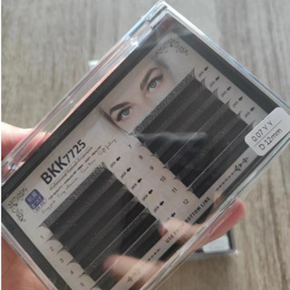 ขนตาปลอม รูปตัว Y สำหรับช่างต่อมืออาชีพ