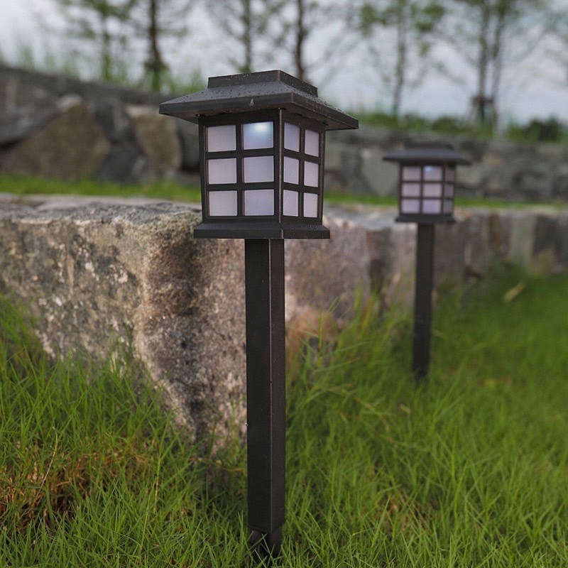 NP-179 ไฟปักสนาม ไฟ LED พลังงานแสงอาทิตย์  (แสงไฟสีวอม)-(แสงไฟสีขาว)  กลางวันไฟดับ เพื่อรับพลังงานแสงอาทิตย์  กลางคืนไฟ - รูปที่ 3