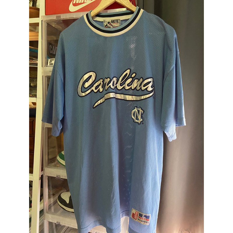 Vintage North Carolina Jersey Shirt USA เสื้อ