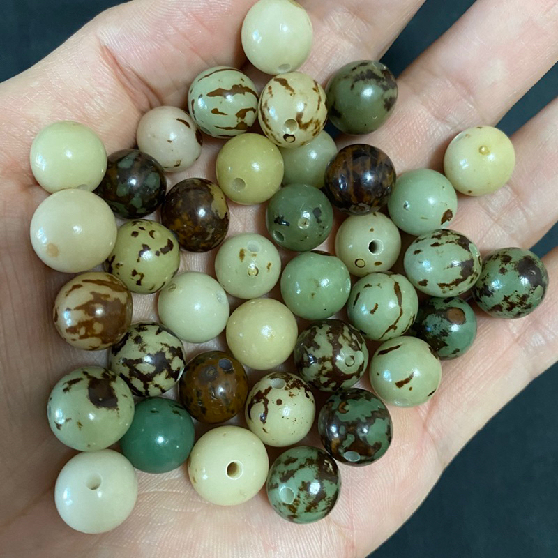 เมล็ดโพธิ์ธรรมชาติ 50g PU TI สำหรับทำสร้อยข้อมือ/สร้อยคอ เจาะแล้ว Natural bodhi seeds