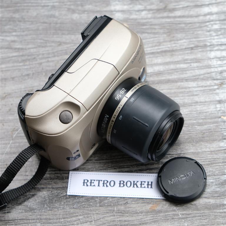 กล้องฟิล์ม MINOLTA Vectis S100 เลนส์ 28-56mm กล้องSLRตัวท็อป ในระบบ APS เปลี่ยนเลนส์ได้ ใช้ง่ายเล็งแล้วถ่าย พร้อมสายครบ