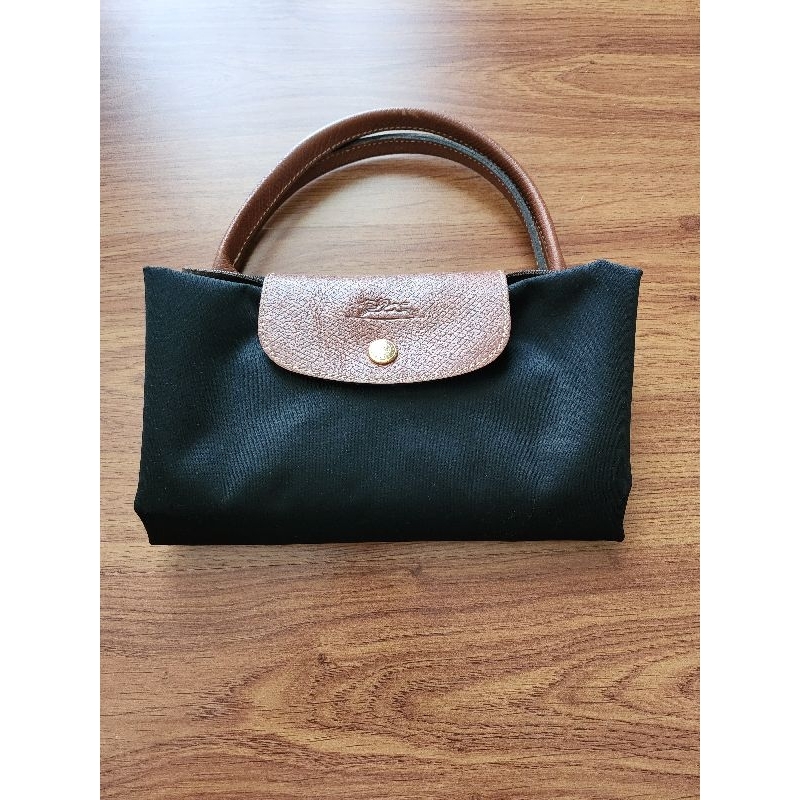 รับซ่อมกระเป๋า Longchamp