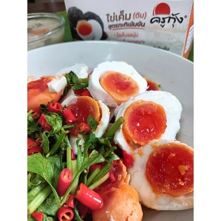 ไข่เค็มต้มสุก(สูตรกะทิ) พร้อมรับประทาน (แพ็ค 4 ฟอง) เนื้อแน่น ฟองใหญ่ (ต้มใหม่ทุกครั้ง เมื่อลูกค้าสั่ง)