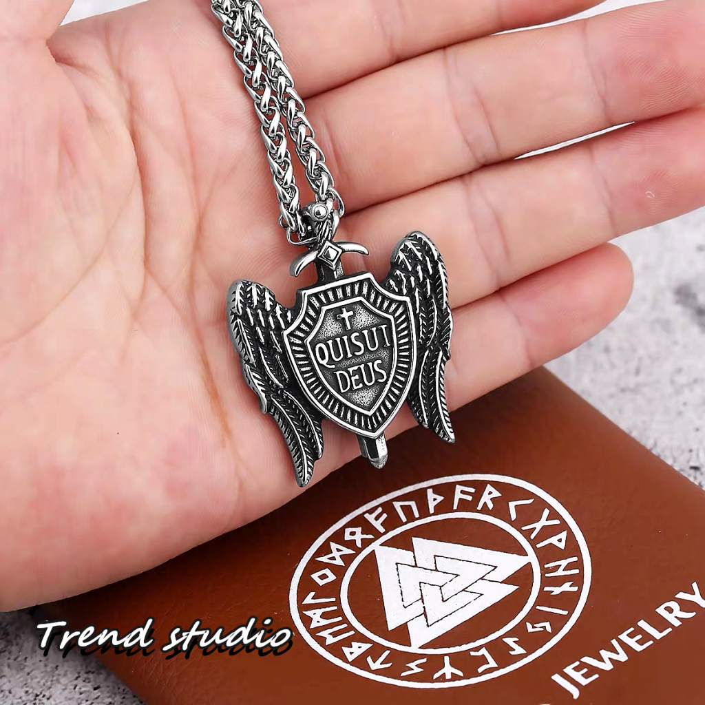 สร้อยคอรวมดาบและโล่ของ Archangel Michael คอลเลกชันสร้อยคอแฟชั่นสไตล์ฮิปฮอป วัสดุเหล็กไทเทเนียมจะไม่จางหาย