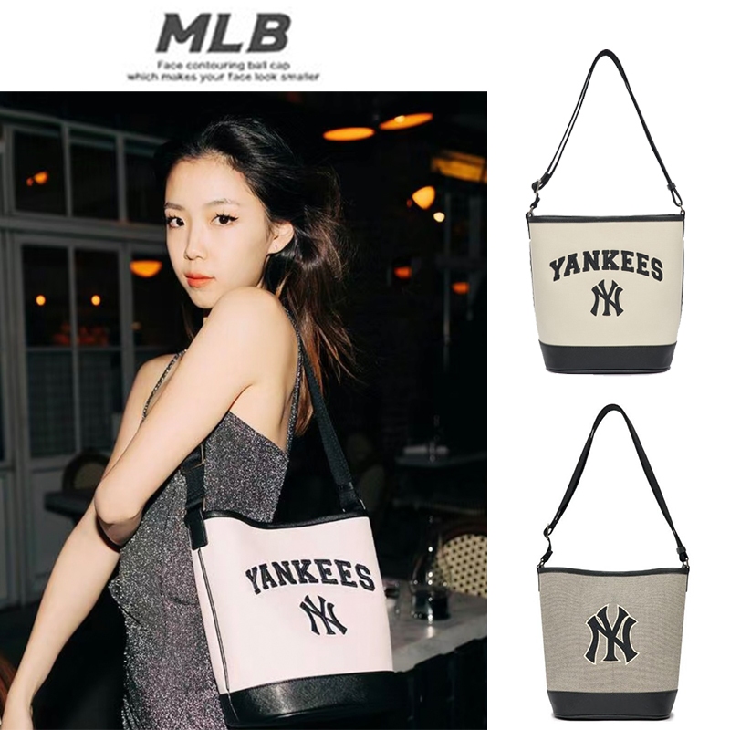 New ของแท้ % MLB NEW YORK YANKEES /กระเป๋าสะพายข้าง/กระเป๋าถัง