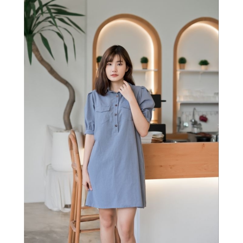 𝑵𝒖𝒏𝒂 𝑫𝒓𝒆𝒔𝒔 เดรสสั้นคอปก ทรงบอยๆ สไตล์เกาหลีLadychillshop