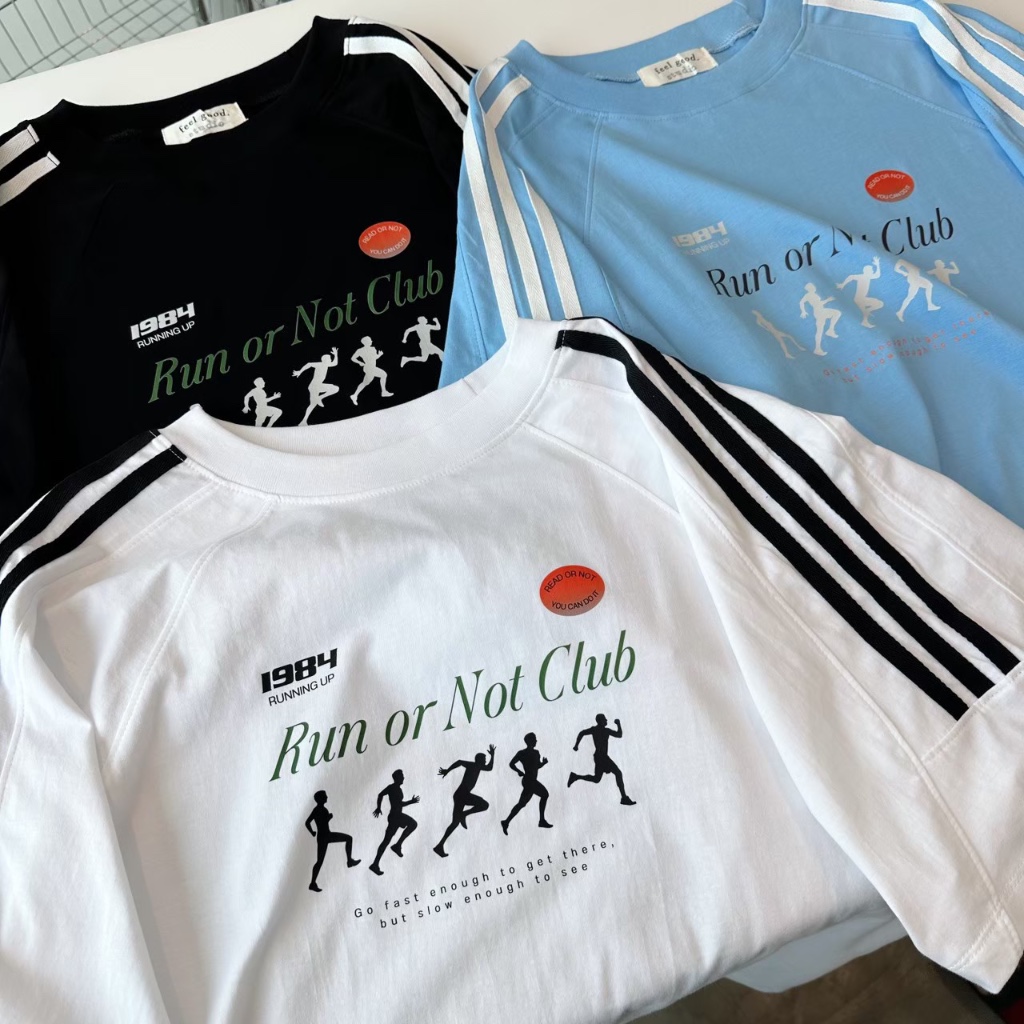 เสื้อยืดโอเวอร์ไซส์ Run or Not Club