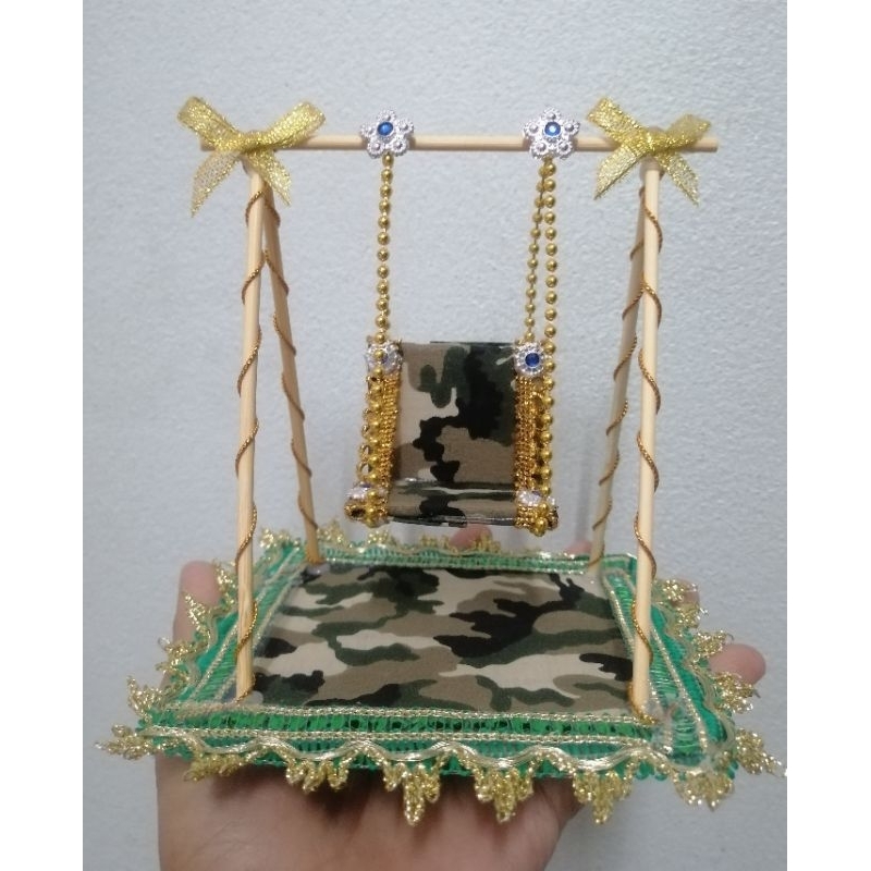 ของเล่นชิงช้า​ ถวายไอ้ไข่ แบบ01
