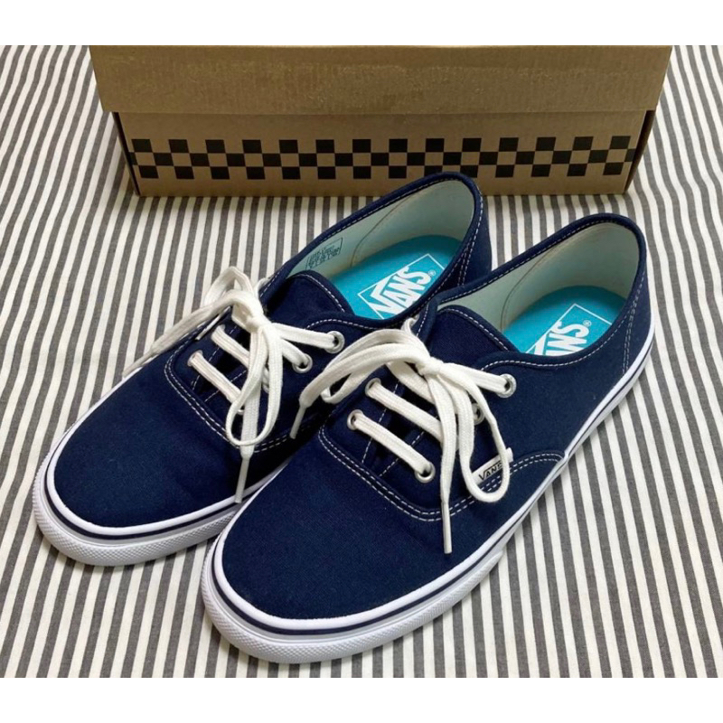 Vans รองเท้าผ้าใบ แท้มือสองสภาพดีมาก!