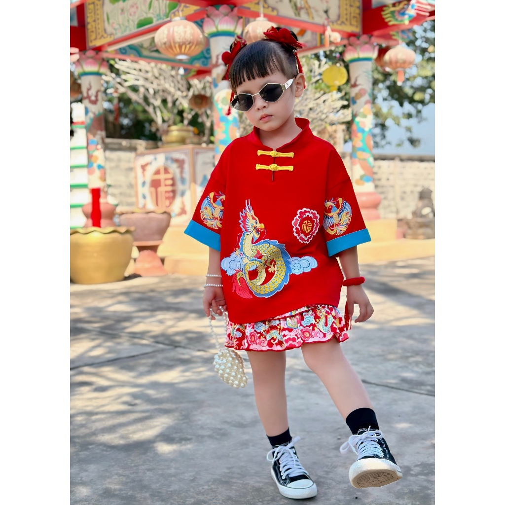 𝐋𝐢𝐭𝐭𝐥𝐞 𝐞𝐥𝐟𝐢𝐧 𝐂𝐇𝐋𝐊 𝟓 ชุดเสื้อสีแดงคอจีน + กระโปรงลายมังกร ตรุษจีน เด็กผู้หญิง