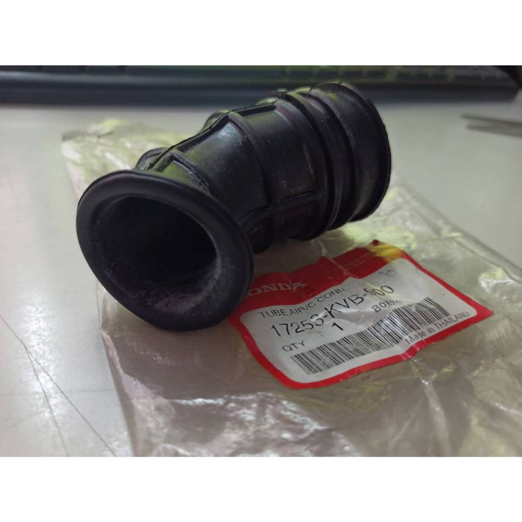 ท่อยางหม้อกรองอากาศ คอท่ออากาศ CLICK110 (ตัวแรก) คลิ๊กคาร์บู อะไหล่แท้ HONDA  17253KVB900