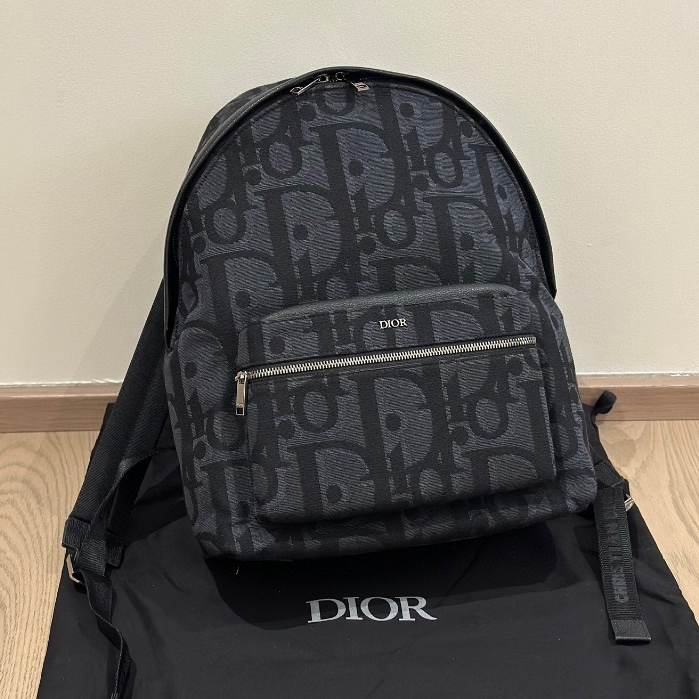 พรี​ ราคา11400 DIOR Oblique หนังแท้ กระเป๋าเป้ size30*15*42cm