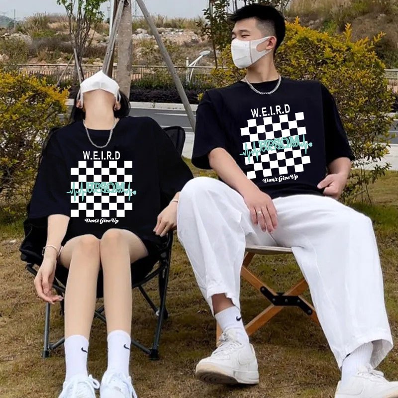 เสื้อยืดแขนสั้นทรงหลวมสไตล์เกาหลีน่ารัก oversize เสื้อผ้าวินเทจผู้หญิง เสื้อโอเวอร์ไซส์สกรีนลายตารางขาวดำ ผ้านิ่มสบาย - รูปที่ 3