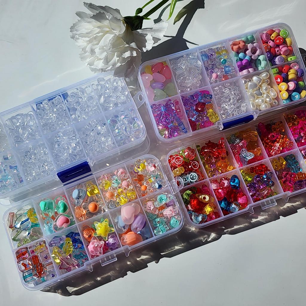 กล่องลูกปัดรวมจี้ 10 15 24 ช่อง