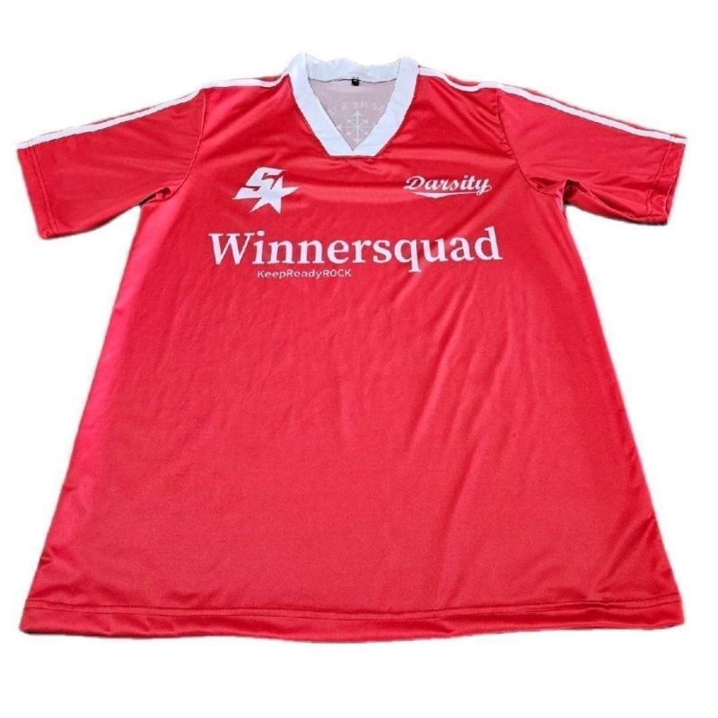 เสื้อคอวี winnersquad